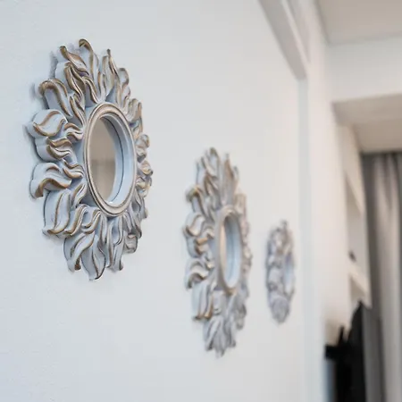 Hm - Housemirage Paco de Arcos